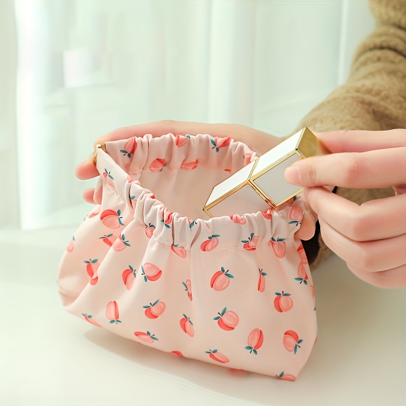 Colorful Quilted Cosmetic Bag, Portable Toiletry Wash Pouch, Zipper Clutch Makeup  Bag With Heart Pattern - Temu