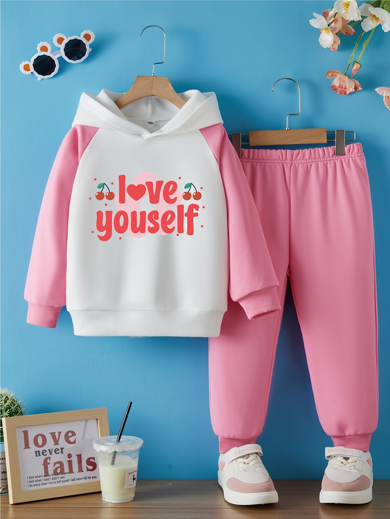  Conjunto de ropa deportiva de manga larga con estampado de  dibujos animados para bebés y niñas pequeñas, Rosado : Ropa, Zapatos y  Joyería