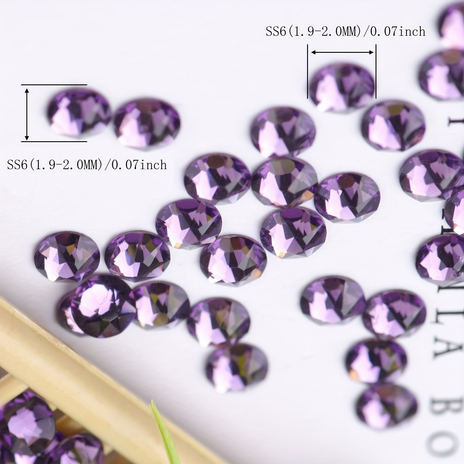 Novani Crystal Rhinestones, Flatback Loose Gemstones 1440pcs Glass  Rhinestones for Clothes Shoes Crafts Makeup Nail Art and DIY  Decorations(SS8, Lavender) 