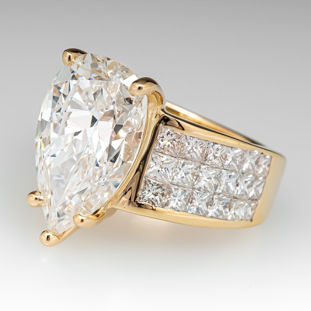 18K Plated Band Ring with Teardrop Zircon, Statement Piece