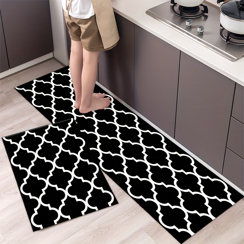 Black & white kitchen  Checkered kitchen decor, Black kitchen