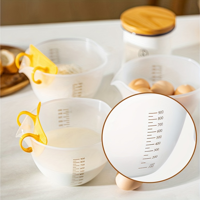 Measuring Cup With Filter, Large Capacity And Graduated Egg Liquid Plastic  Batter Mixing Bowl, Egg Mixing Cup With Filter Screen, - Temu