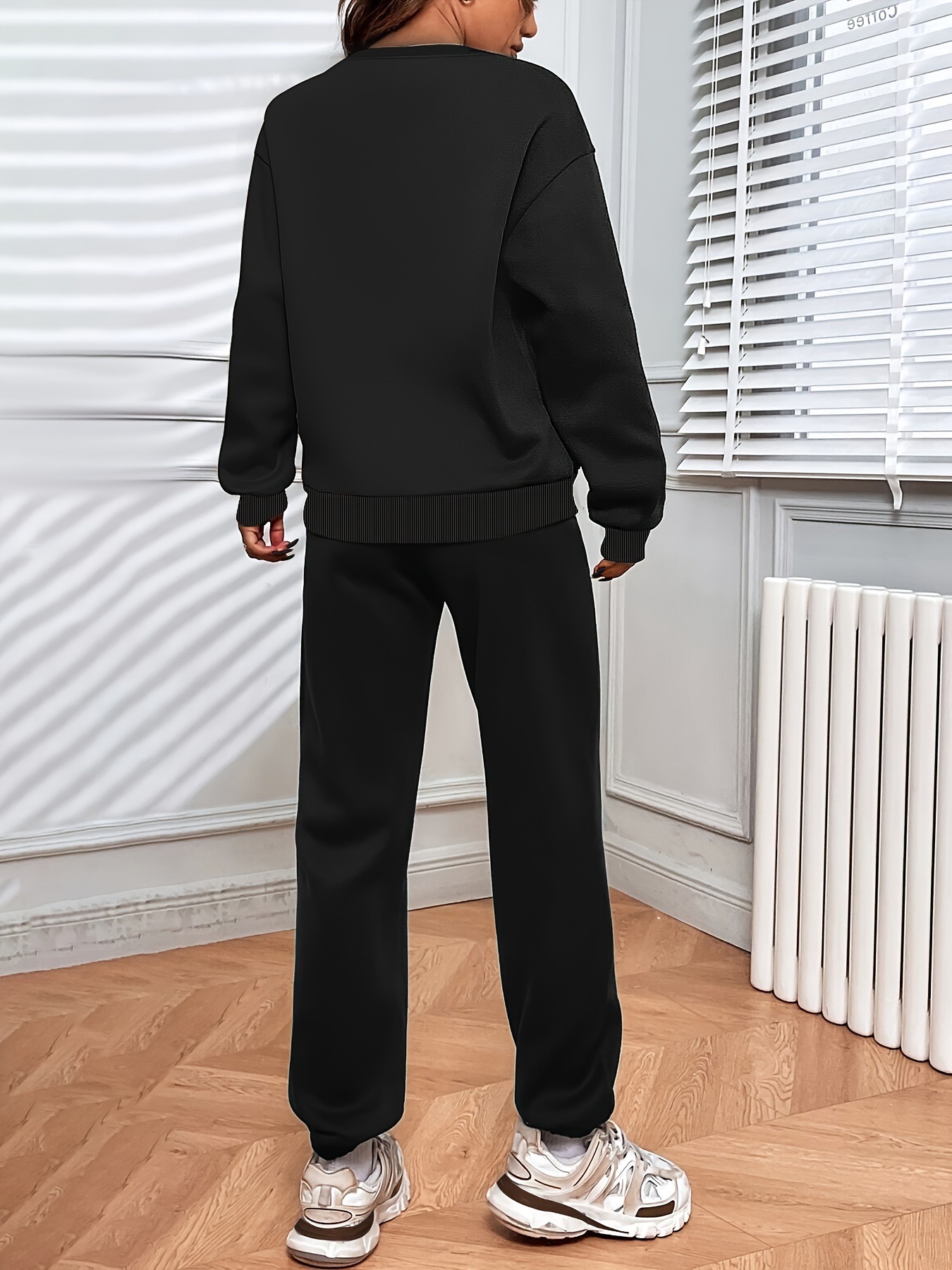 Ensemble Pull col rond + pantalon de Survêtement pour femme - Noir -  Multisport - Manches longues Noir - Cdiscount Prêt-à-Porter
