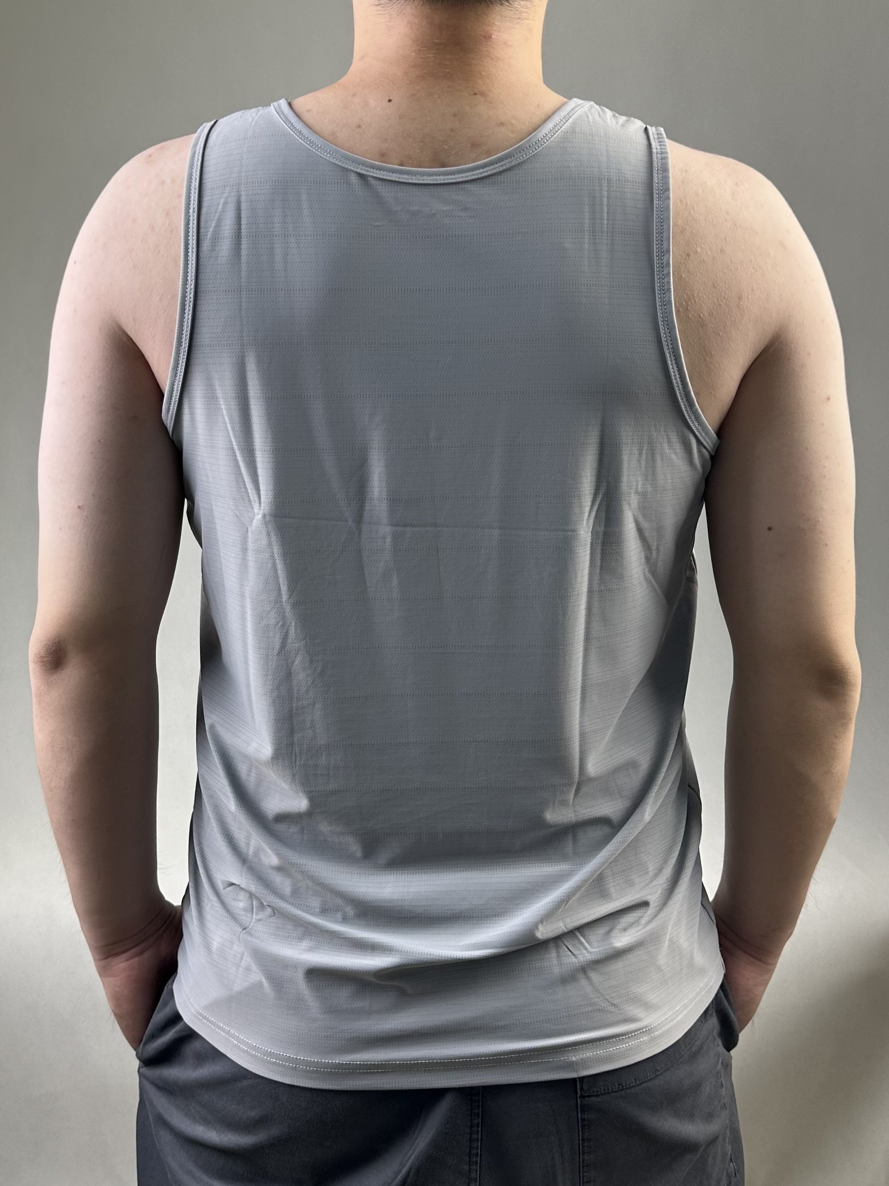 Men Ice Silk Sleeveless Vest V-Neck Tank Top Underwear Undershirt Muscle  T-Shirt