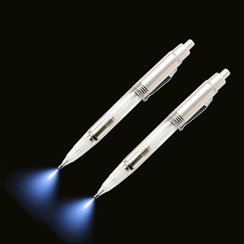 2pcs LED Luminous Point Drill Pen Comfortable Diamond Drawing Pen 5D Light  Up Pens for Diamond Drawing Art DIY Crafts Diamond Art Accessories