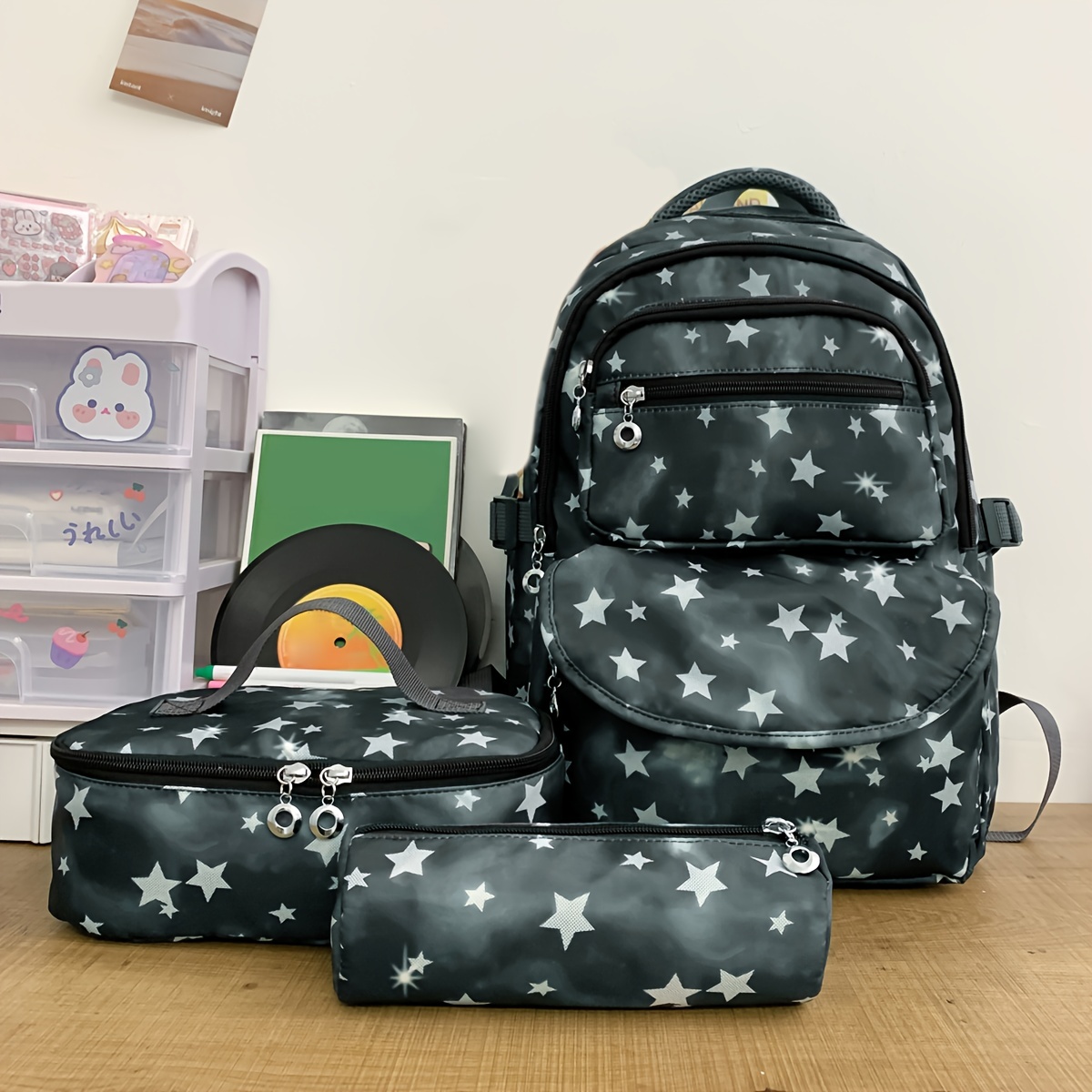 One Piece Printed Usb Teenager School Bag - Primary And Secondary