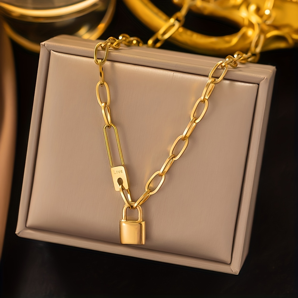 Women's Chunky Chain Lock Padlock Necklace