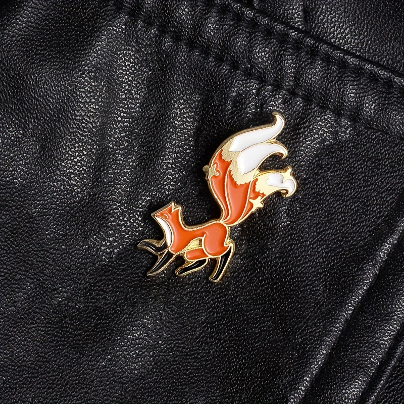Fox Pin Brooch for Backpacks Jackets Hats Scarves Pants