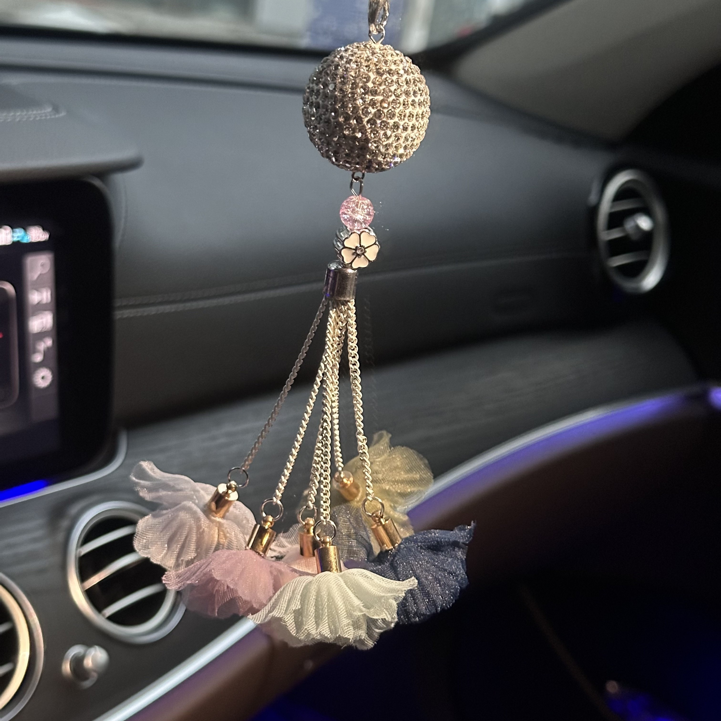 Bling Heart Diamond Car Accessories, Crystal Car Rear View Mirror Charms  Car Decoration Valentine's Day Gifts Lucky Hanging Interior Ornament