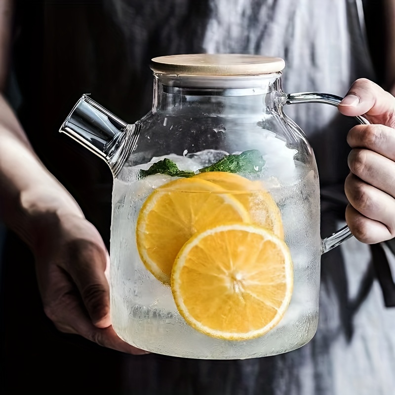 Glass Pitcher with Lid,Lemonade Pitcher,Tea Pitcher,Borosilicate Glass  Carafe,for Hot and Cold Water, Drinks, Wine, Tea