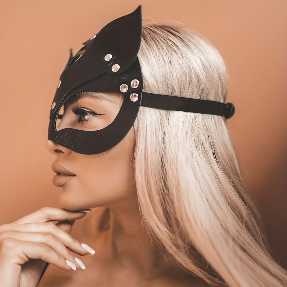 Sexy Bondage Blindfold Mask, Punk Halloween Cosplay Studded Decor Costume  Leather Face Shield, Women's Sexy Lingerie & Underwear Accessories - Temu