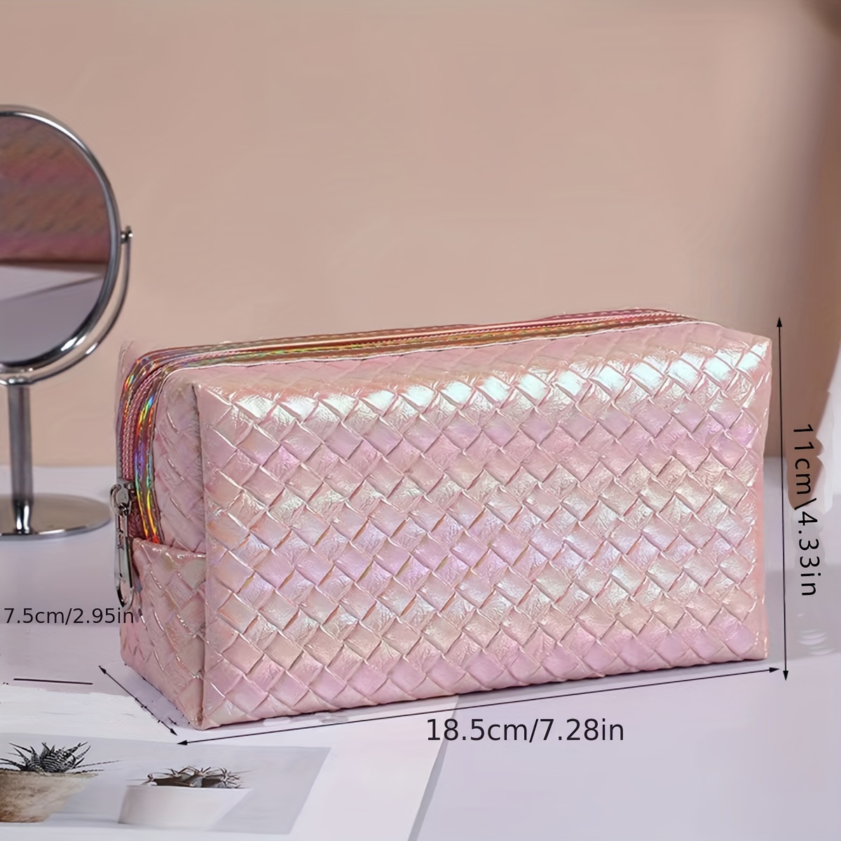 Elegant Checkered Makeup Bag - Roomy Travel Toiletry Organizer For Women -  Perfect For Makeup Brushes And Cosmetics - Temu