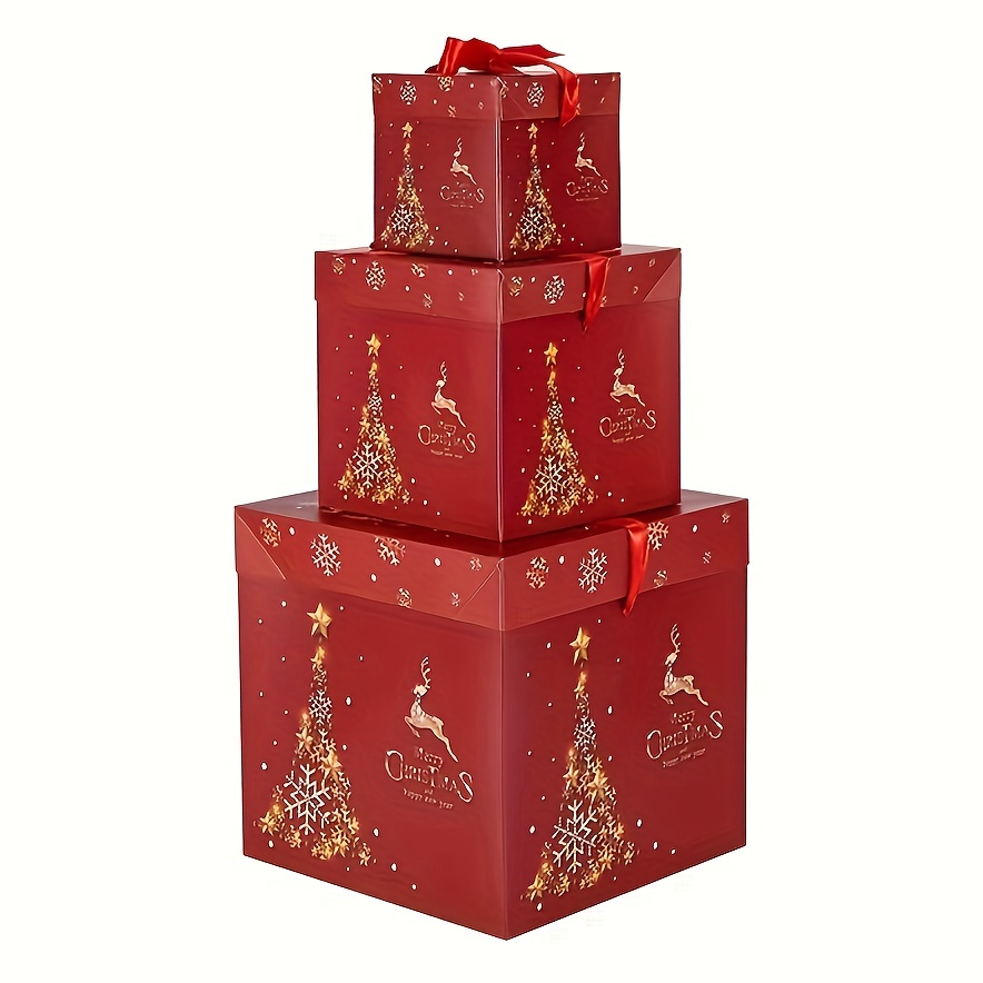 Conjunto de cajas de cartón decoradas con adornos de árbol de
