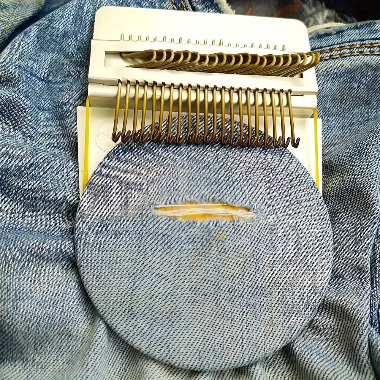 Mini Darning Machine Small Knitting Machine Tools Easy to Carry