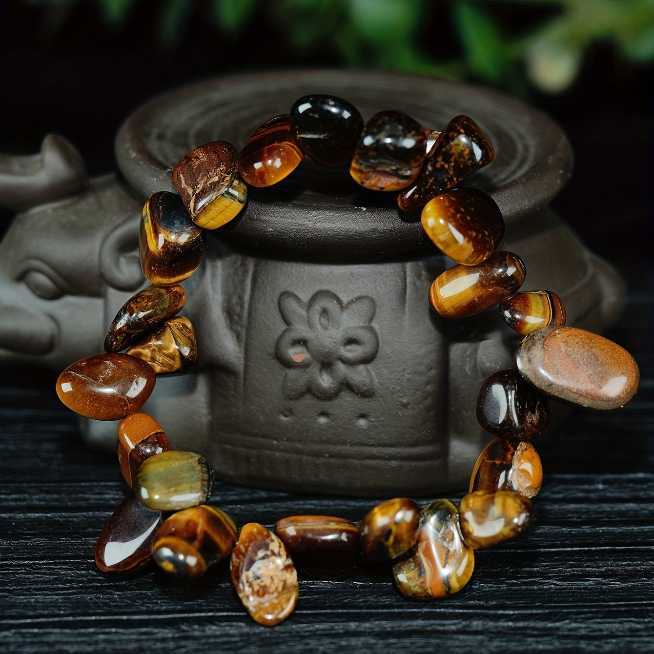 Natural tiger deals eye stone bracelet