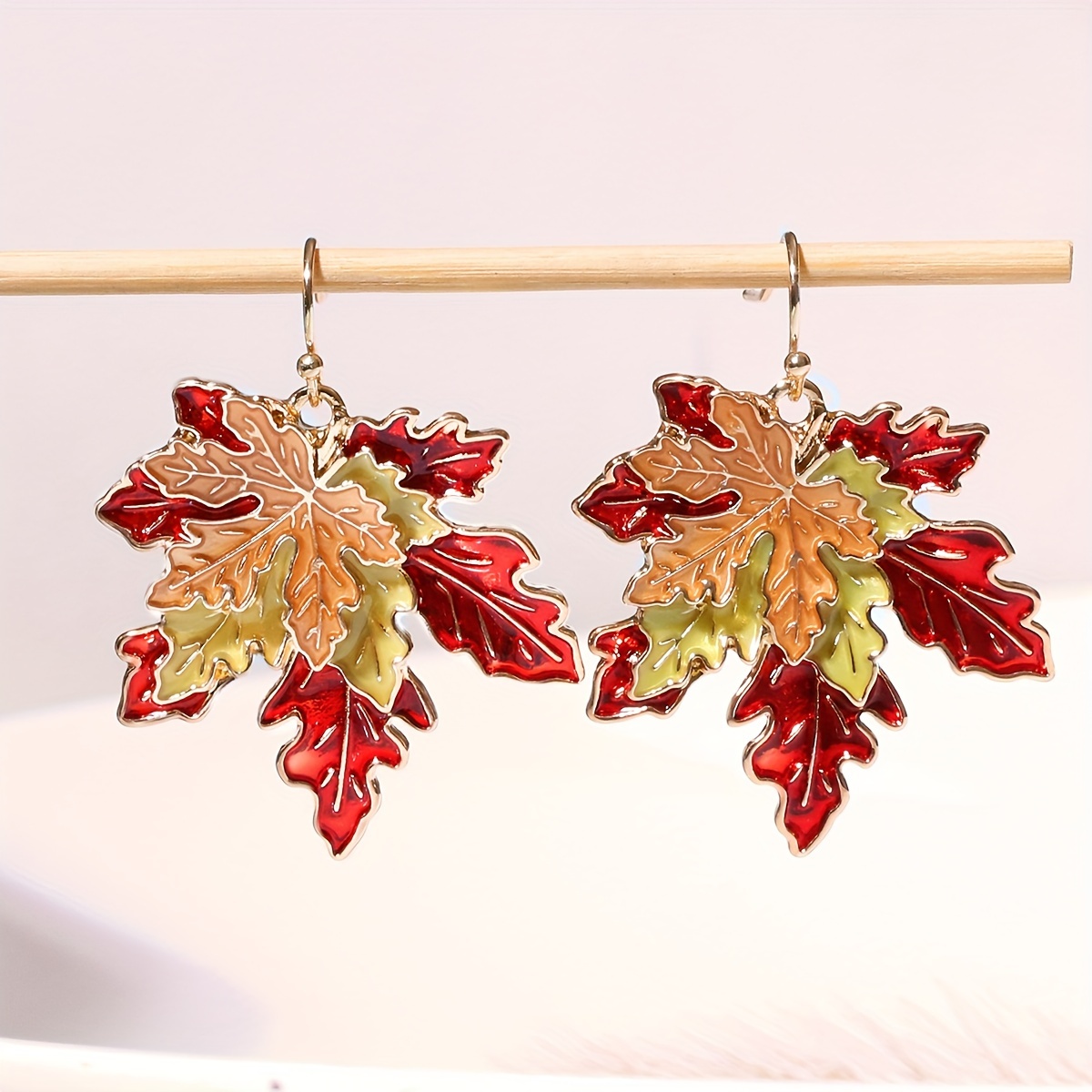 

Exquisite Enamel Maple Leaf Design Dangle Earrings Elegant Simple Style Alloy Jewelry Delicate Female Earrings