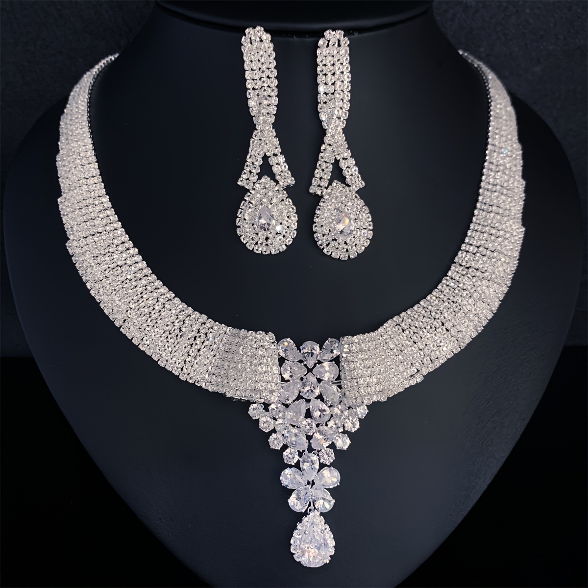 

Dangle Earrings + Necklace Elegant Jewelry Set Sparkling Flower Design Paved Full Of Shining Rhinestone Engagement, Wedding Jewelry