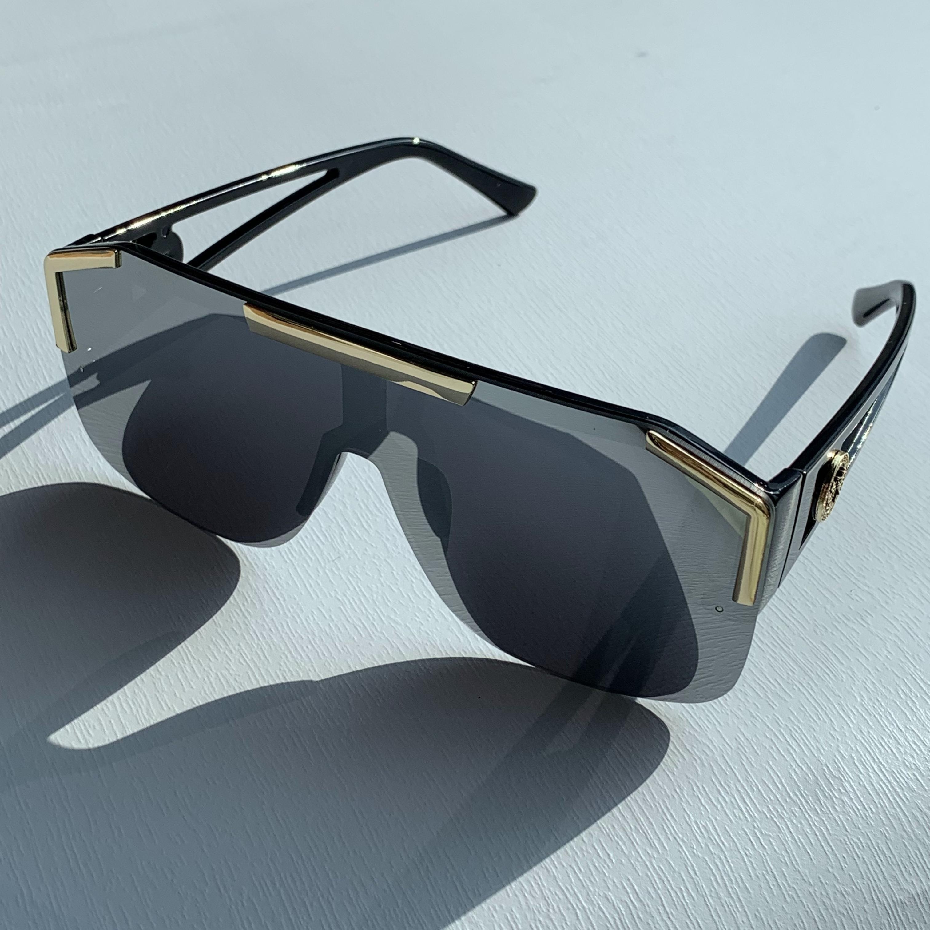 Las mejores ofertas en Gafas de sol negro Negro Louis Vuitton para hombres