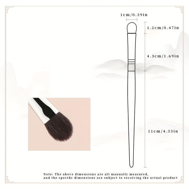 Precision Eyeshadow Brush for Flawless Blending