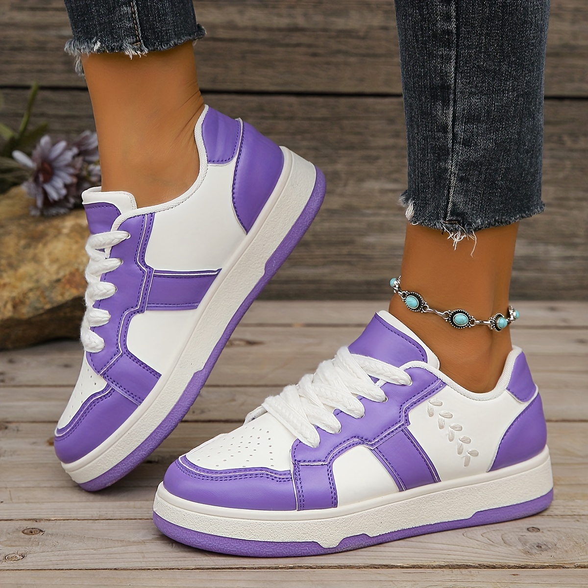 Women's Letter Decor Skate Shoes, Round Toe Lace Up Low Top Sneakers,  Trendy Outdoor Walking Trainers - Temu Austria