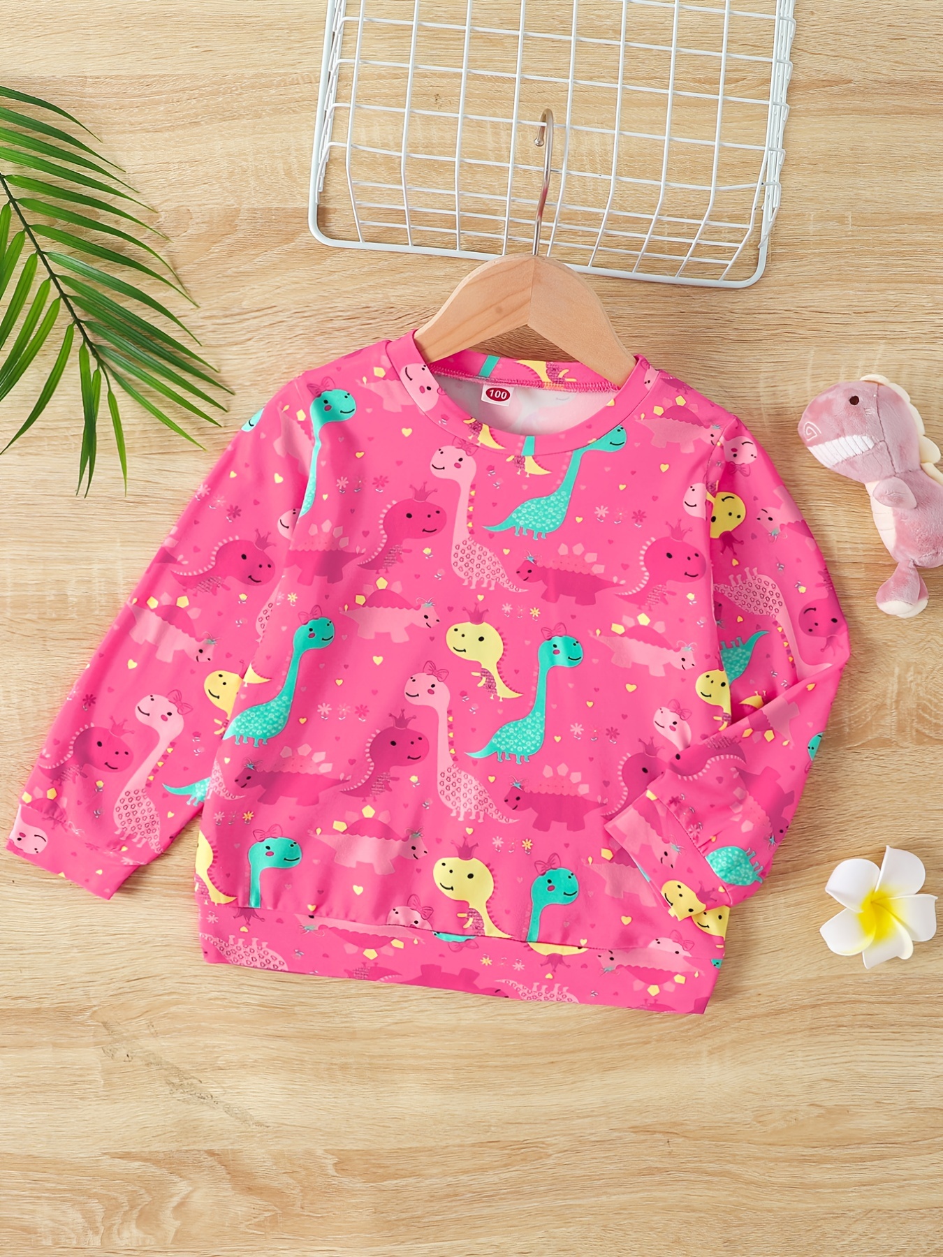 Ropa para best sale niños de dinosaurios