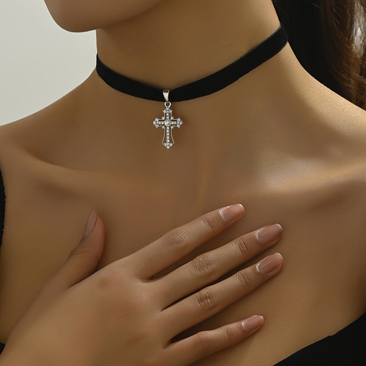 Pearl Cross Choker Necklaces - Heart Pendant Necklace Women Trendy Jewelry  1pc S