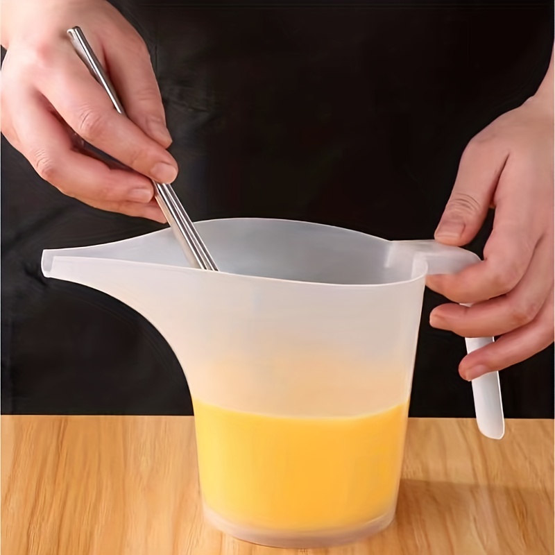 1pc Chicken Cake Pouring Pot Dispenser Baking Measuring Cup Cake Pouring  Pastry Chef Scoops Water With Scale Pasta For Beginners - Industrial &  Scientific - Temu