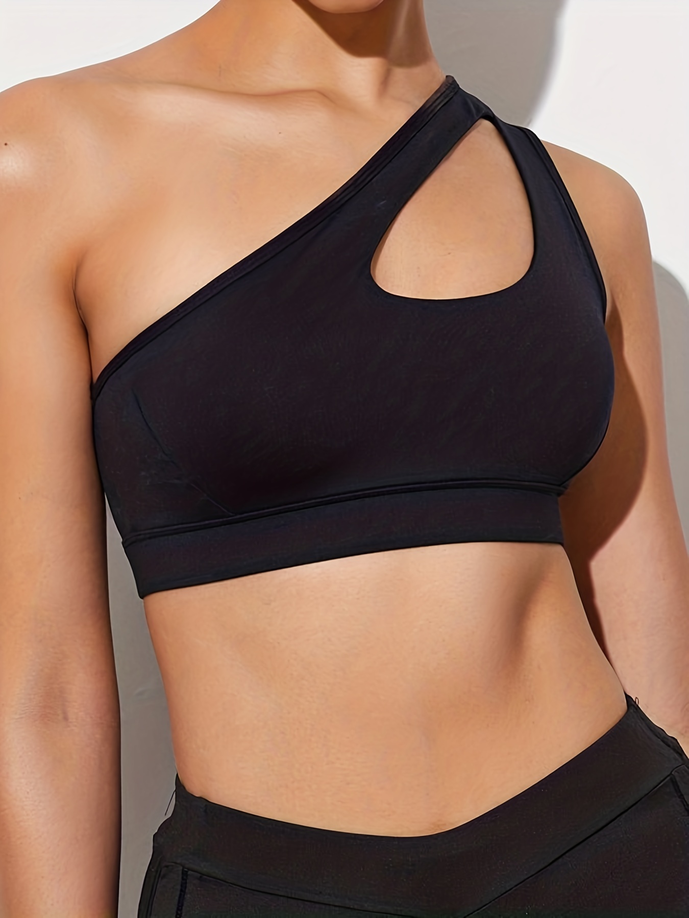 Is That The New Medium Support One Shoulder Sports Bra ??