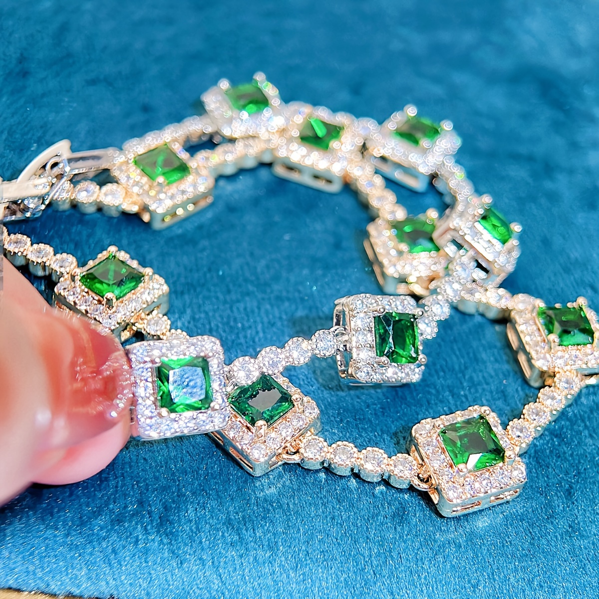 A Beautiful Green Cubic Zirconia Bracelet with a Silvery Golden Fashion Square Charm, Perfect for Women'S Evening Wear