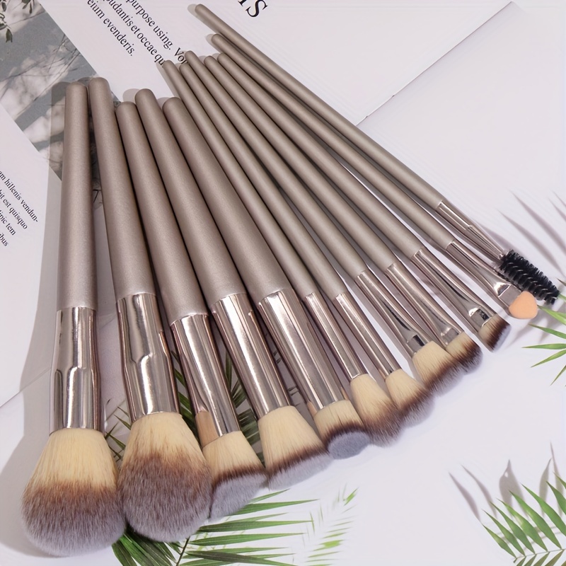 

12pcs Champagne Golden Makeup Brushes Set Eye Shadow Eyeshadow Brushes Foundation Extension Make Up Brush Kits