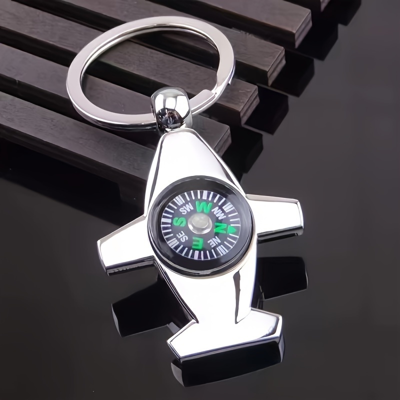 Retro Compass Keychain for Men, Large Waist Buckle with Double Loop Lock, Creative Keychain for Car Key,Temu