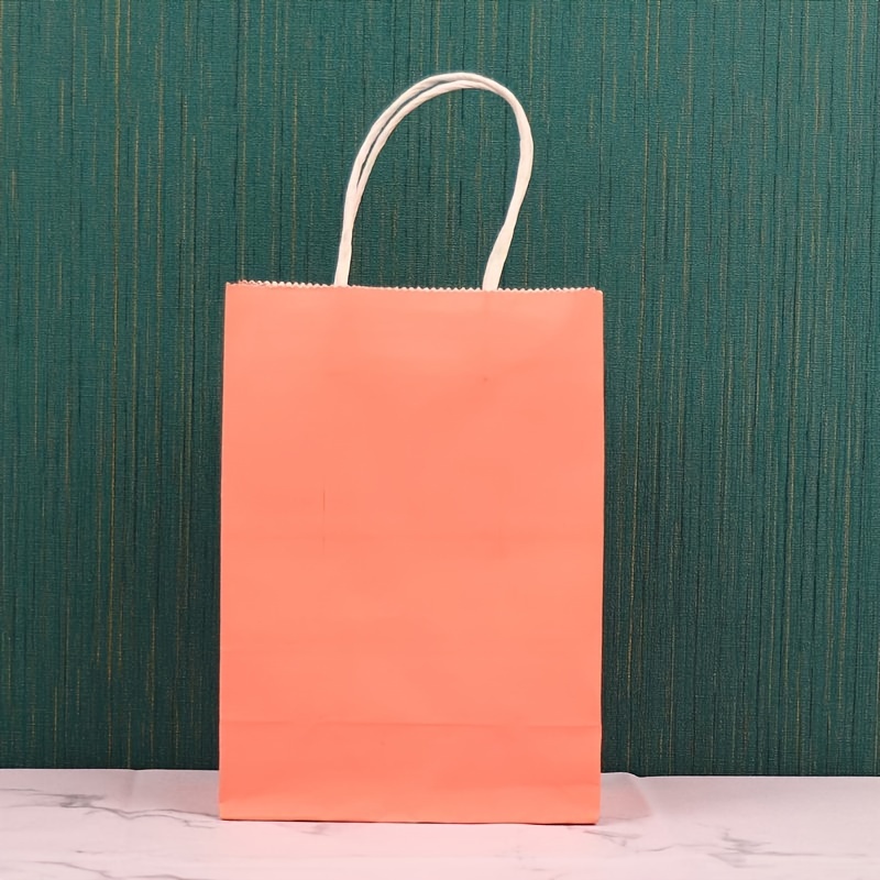 Paquete de 12 bolsas de regalo de varios tamaños y diseños, bolsas de  regalo a granel con papel de seda (5 medianas de 8 pulgadas, 4 grandes de  11