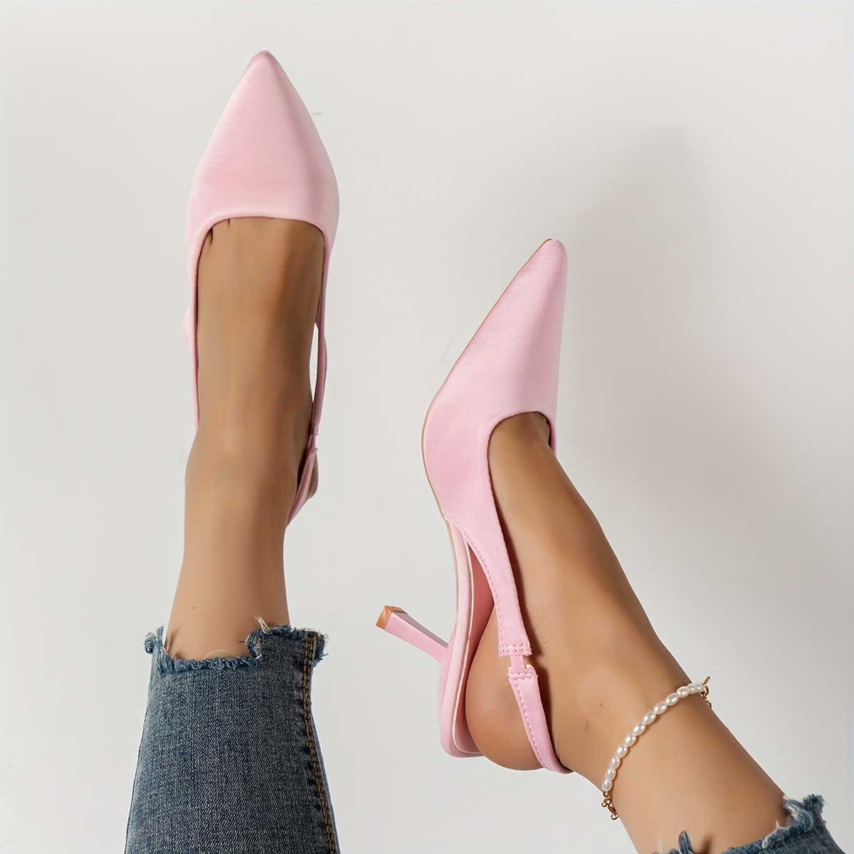 Comfortable closed shop toe heels