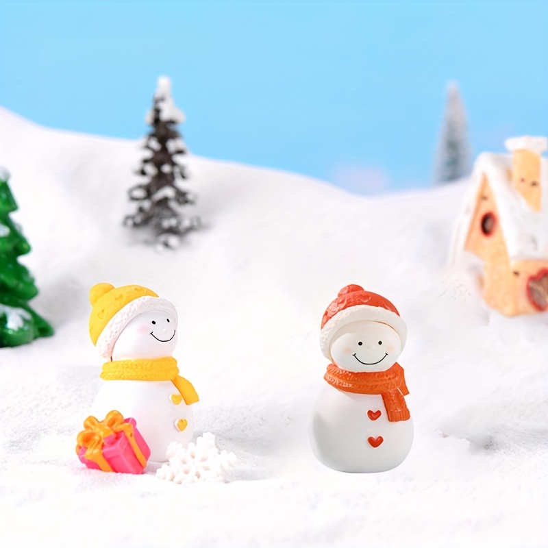 10pcs Mini Accessories Resin Snowman Craft Decorative Miniature Snowman  Christmas Party Supplies Tabletop Mini Figure Miniature Snowman Statue Mini