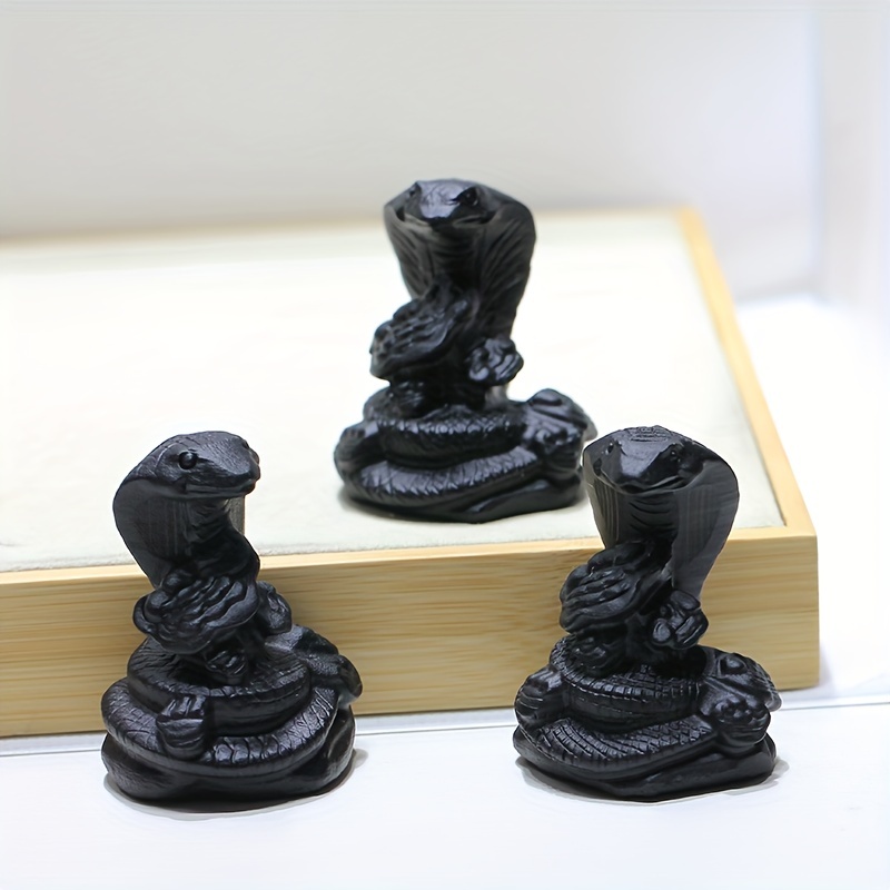 Natural Crystal Snake Carving for Home Desk & Car Decoration