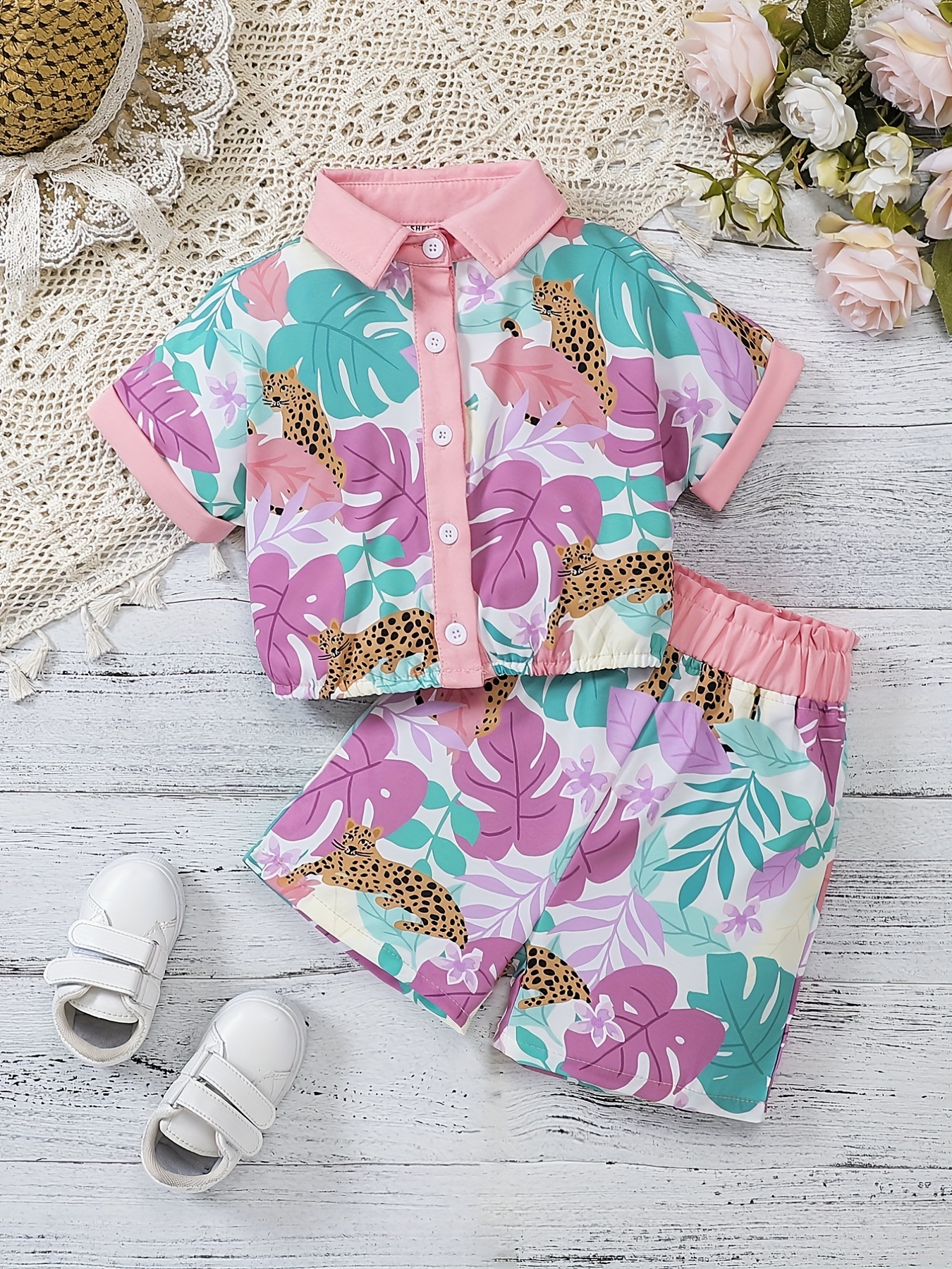 Kid Girls' 2 Piece Hawaiian Shorts Set, Contrast Colors Leaf Print Collar T  Shirt & Casual Belted Shorts Set For Outwear, Kids Clothing For Summer