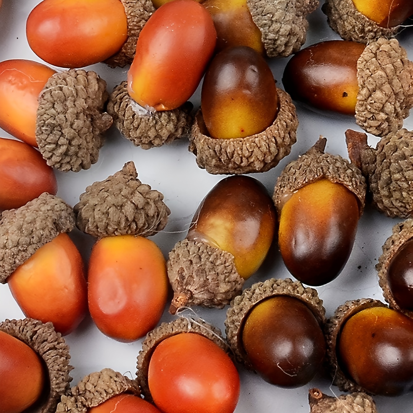 50 Pack Artificial Acorns Lifelike with Acorn Cap Simulation Small Acorn  for DIY Crafting, Wedding, Home Kitchen Table Decor, Thanksgiving Halloween