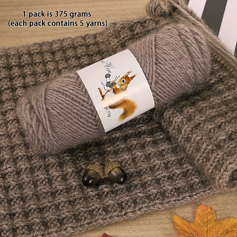 oAutoSjy 3 skeins Solid Color Squirrel Yarn Soft Knitting Yarn Crochet Yarn  Squirrel Cashmere Yarn Fluffy Wool Yarn for Crocheting and Knitting