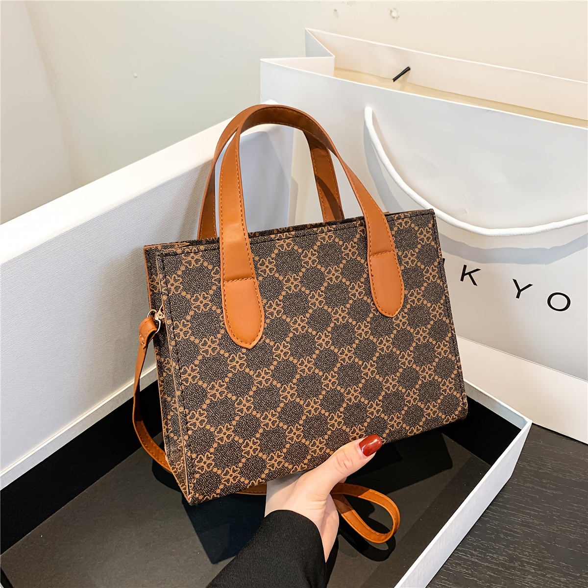 Top Handle Square Bag Classic Geometric Pattern Shoulder Bag Womens Niche Elegant  Shoulder Purse - Bags & Luggage - Temu Bahrain