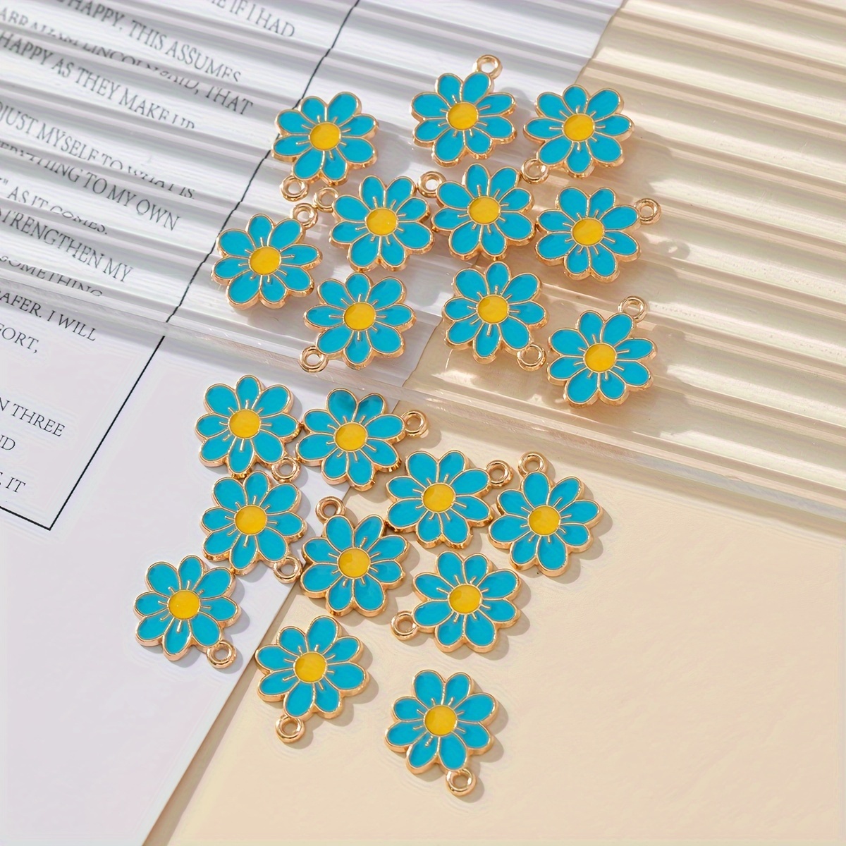 10pcs 16*13mm Cute Daisy Flower Charms for Jewelry Making Accessories  Pendant Necklace Earring Charms Handmade Findings DIY