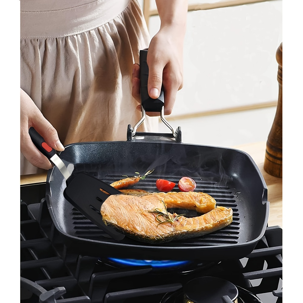 Large Silicone Fish Turner for Non-Stick Cookware Ideal for
