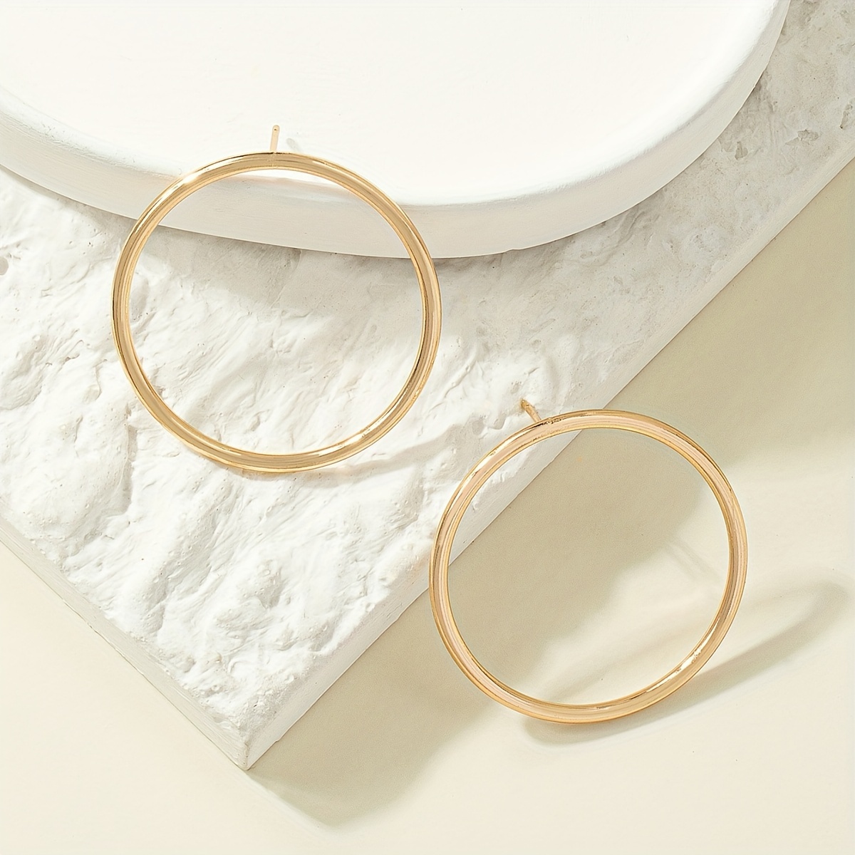 Stylish Simple Geometric Metal Stud Earrings, A Pair of, and Versatile