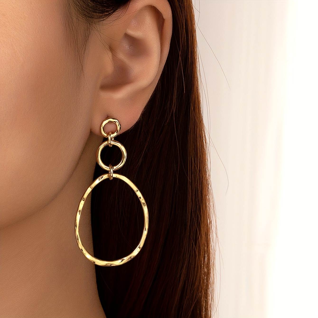 

Irregular Hollow Golden Dangle Earrings Elegant Zinc Alloy Jewelry Trendy Female Earrings