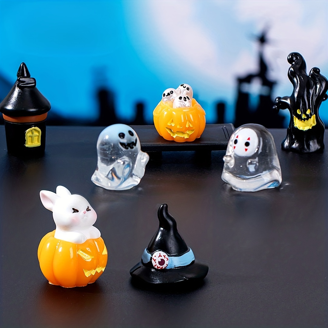 Lot de 3 décorations de poupée vampire - Gnomes d'Halloween en peluche -  Accessoires d'ameublement - Décoration de bureau d'Halloween : :  Jeux et Jouets