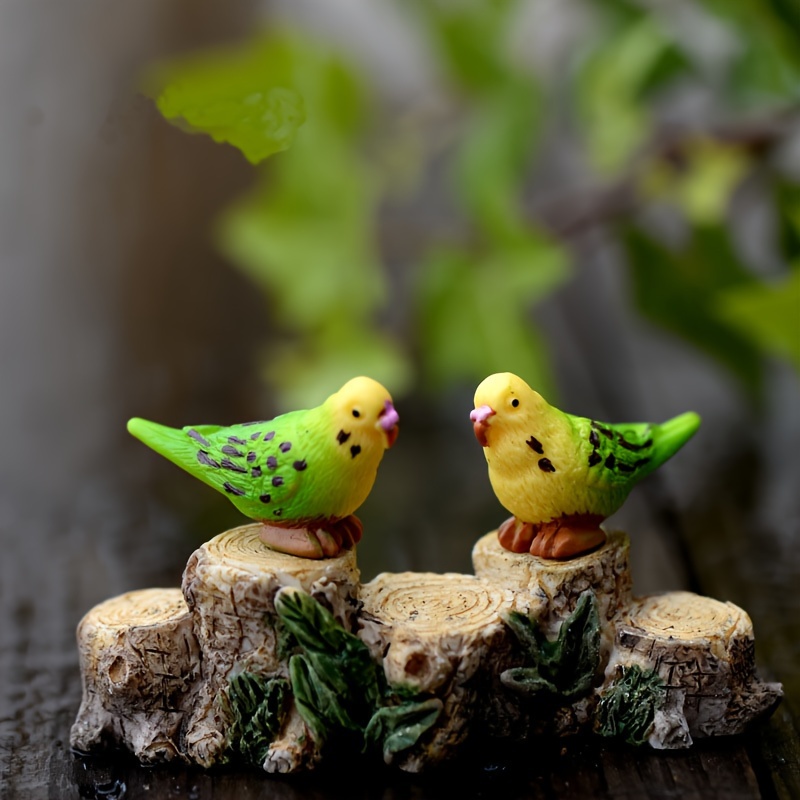 16 Pieces Miniature Bird Figurines Bird Decorative Figurines Dollhouse  Simulation Bird Figures Toy Mini Bird Figures Cute Animal Model for Garden