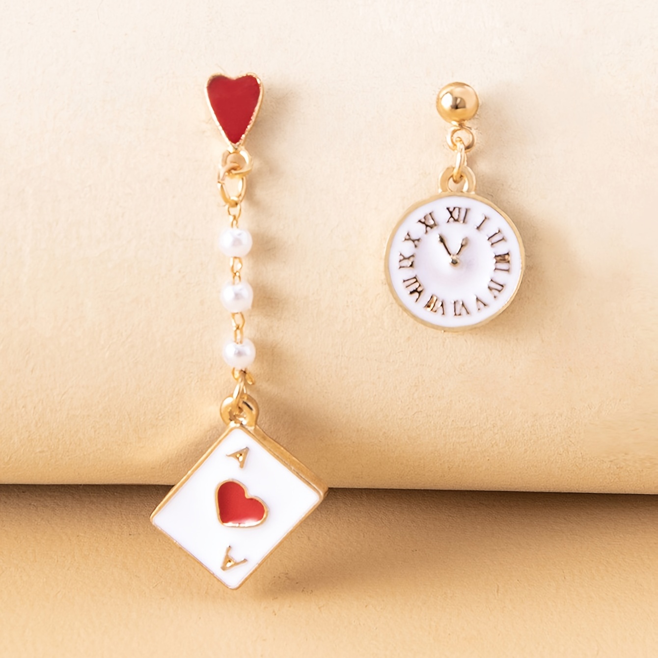 GTONEE 40 Pcs Enamel Heart Poker Card Charms Gold Metal Card Pendants for  DIY Keychains Necklace Bracelet Earring Jewelry Making Craft Ornament