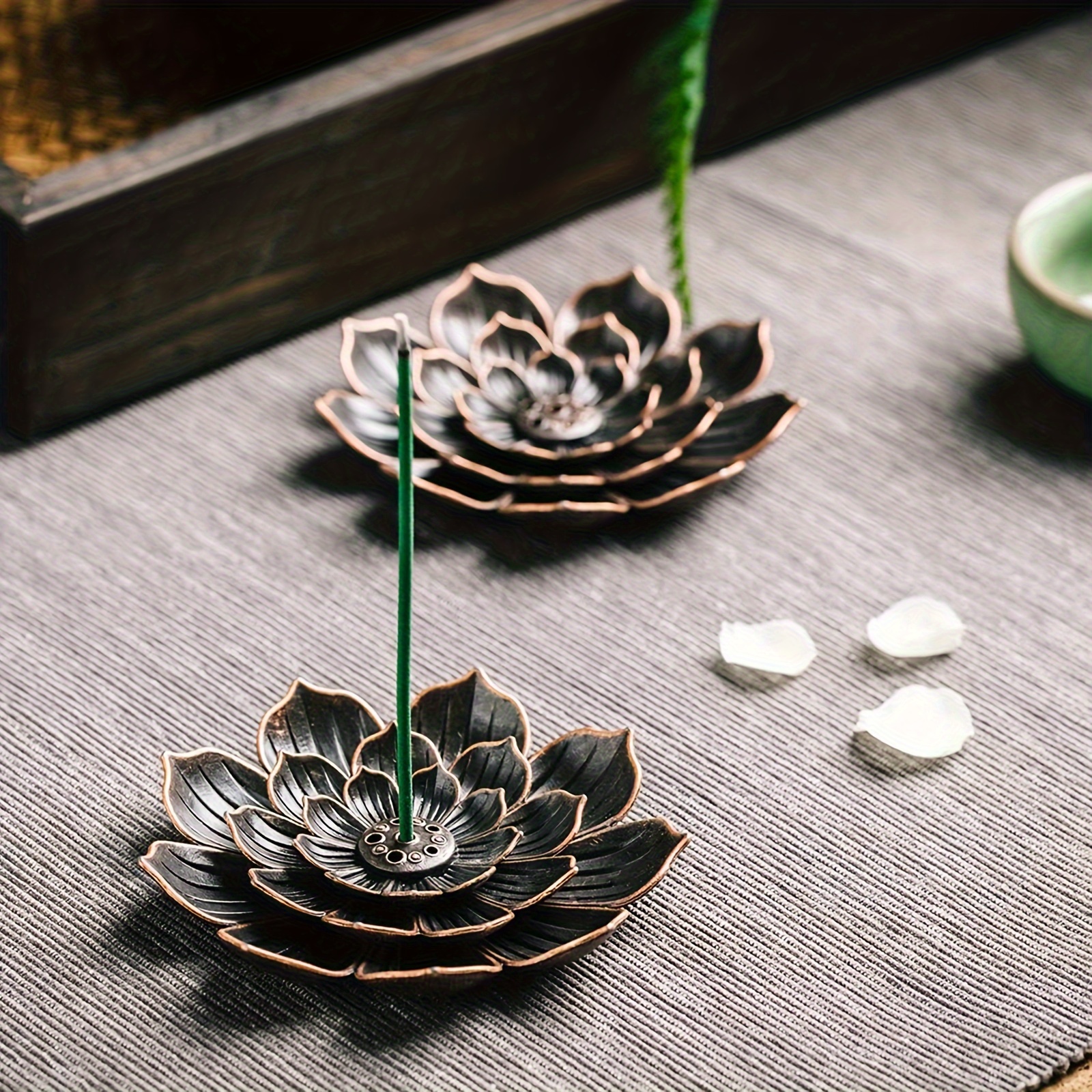 1pc Metal Lotus Incense Burner, Incense Holder For Sticks, Brass Lotus  Incense Stick Holder, With Detachable Ash Catcher, Home Study Office Desk  Decor