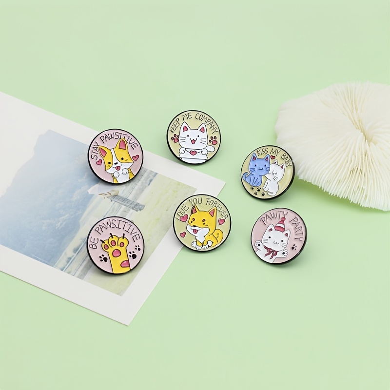 Round Cat And Dog Paw Brooch, 6 Styles