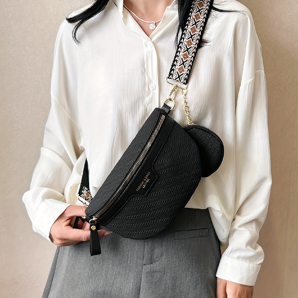 Women's Chain Waist Bag Shoulder Crossbody Chest Bag Quality Pu