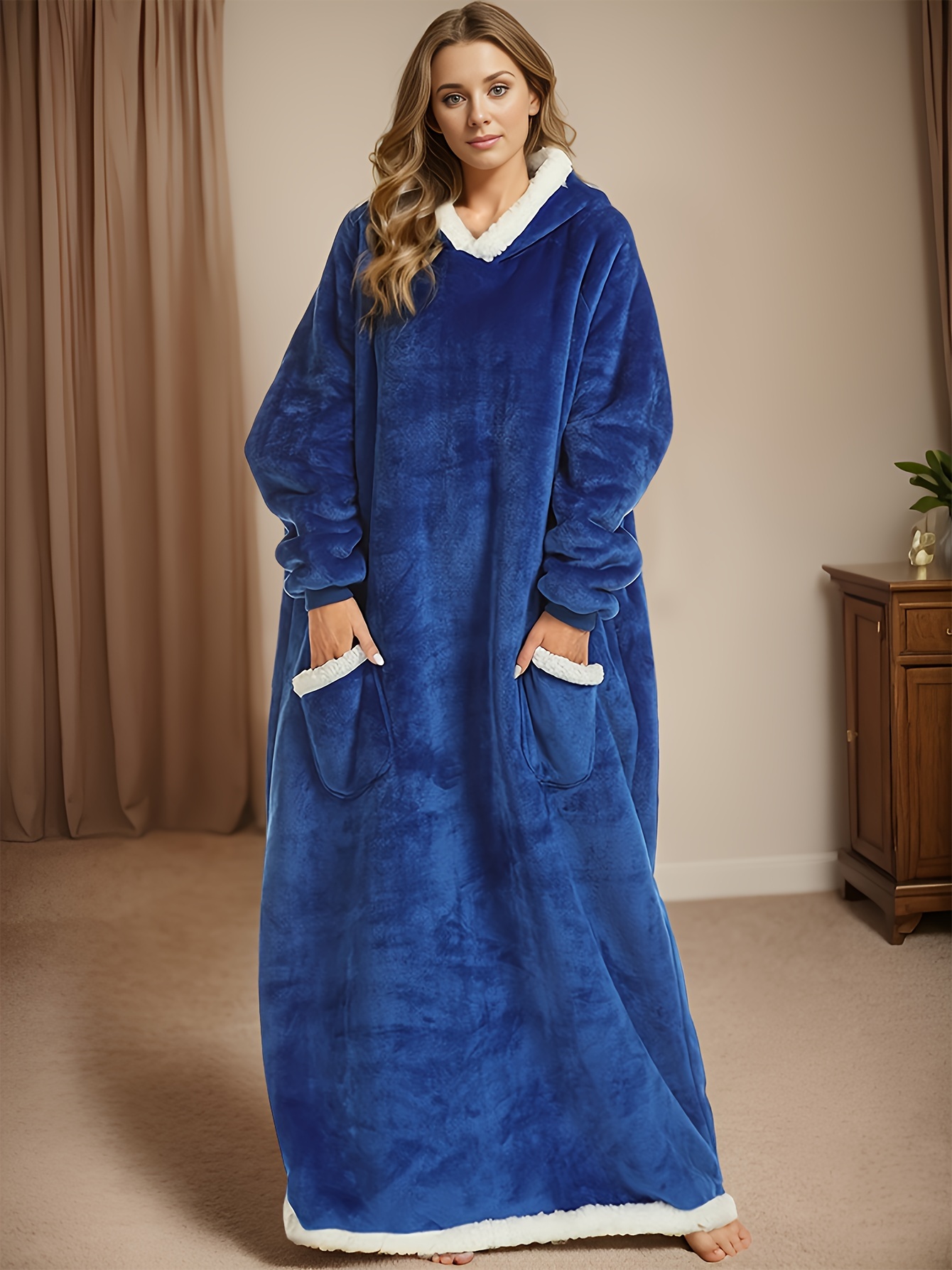 Women's Hooded Plush Soft Robe - Warm Fleece Shaggy Bathrobe Fluffy  Sleepwear Winter Dressing Gown with Belt&Pockets